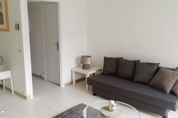 Studio 1 pièce 29 m²