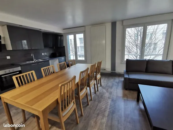 Jolie chambre en colocation avec salle de bain privative quartier Saint Thomas
