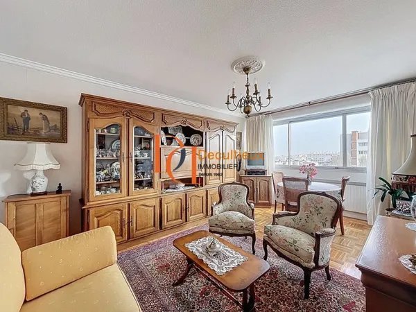 Appartement 4 pièces 82 m²