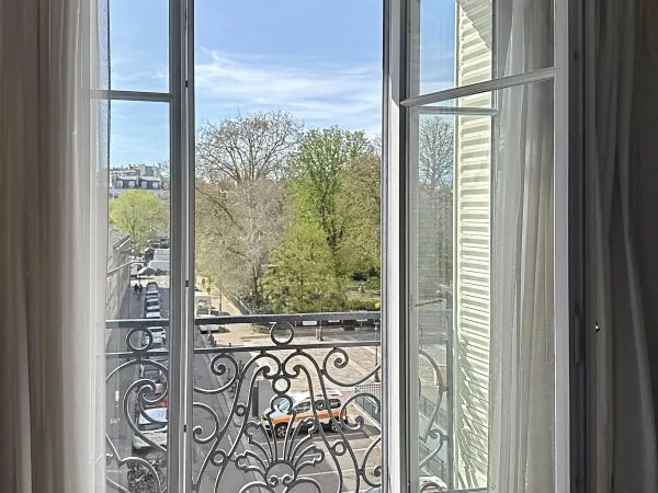 Vends appartement plein sud sans vis-à-vis traversant - 77m²