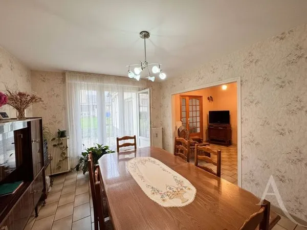Maison 6 pièces 100 m²