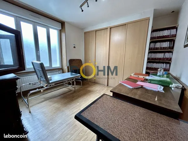 Local commercial 90 m² Les Abrets en Dauphiné