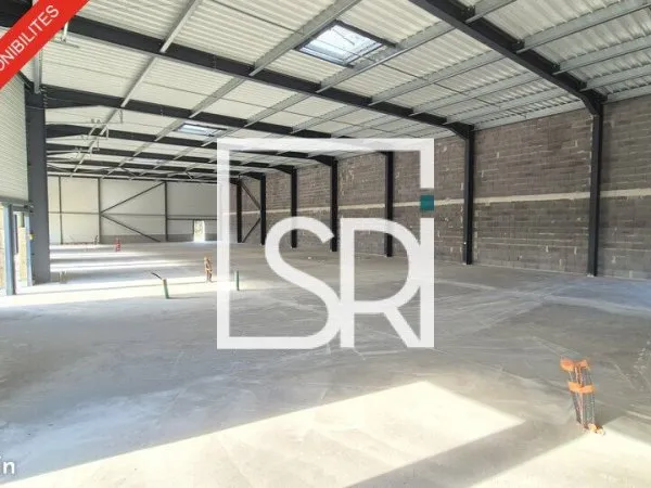 ENTREPOT - LOGISTIQUE 4614 m² CLERMONT FERRAND
