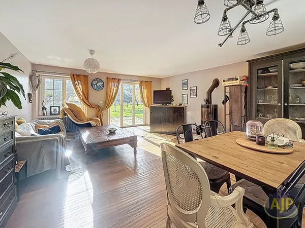 Maison Joue Sur Erdre 6 chambres