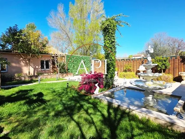 Maison individuelle 130 m2 avec piscine et dépendance Le M