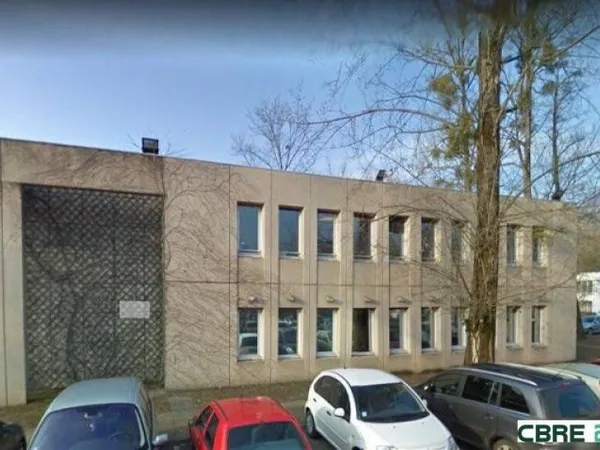Bureaux 750 m²