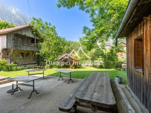 Maison 12 pièces 532 m²