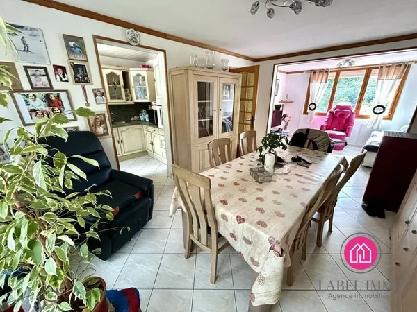 Maison semi-individuelle 3 chambres + garage