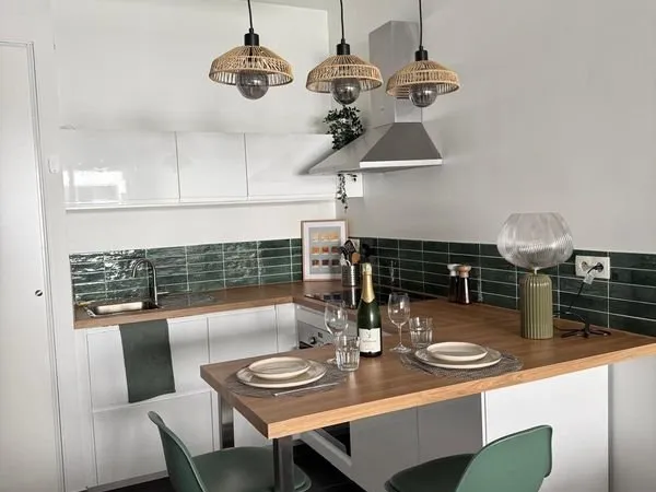 📍 Rennes centre - T2 meublé 47 m² + terrasse 17 m² + parking (Mail Mitterrand)