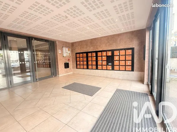 Studio 1 pièce 31 m²