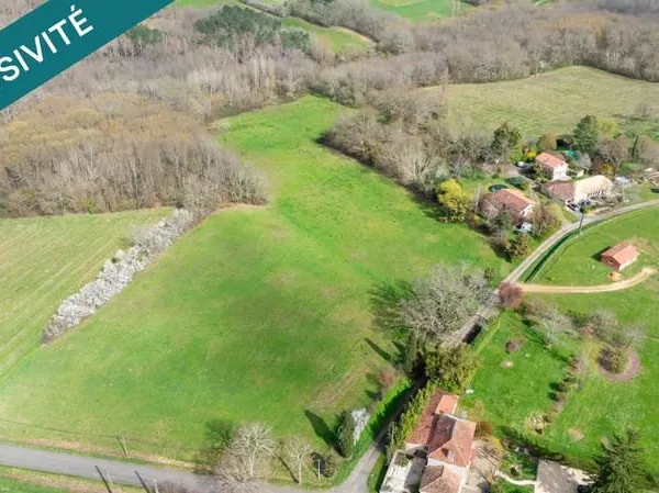 TERRAIN DE 25922 m² DONT 4170 m² CONSTRUCTIBLE