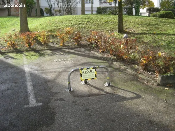 Parking extérieur de 12,5 m² - Strasbourg Robertsau