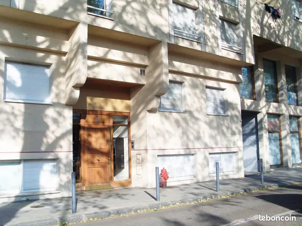 Beau T3 meublé Standing GRENOBLE SACRE CŒUR/GARE