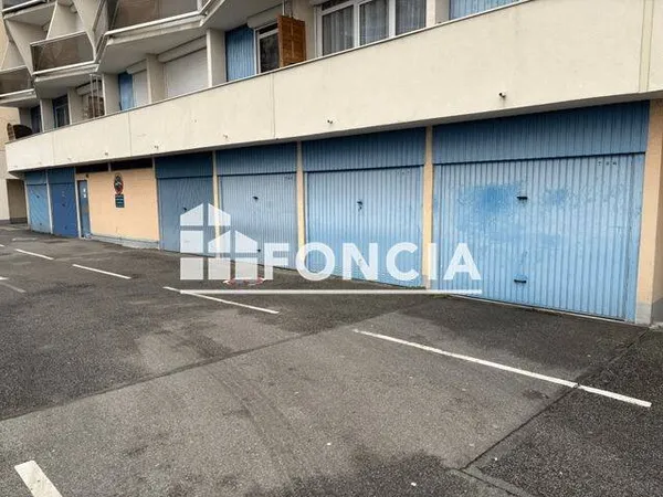 Box de stockage 15 m²