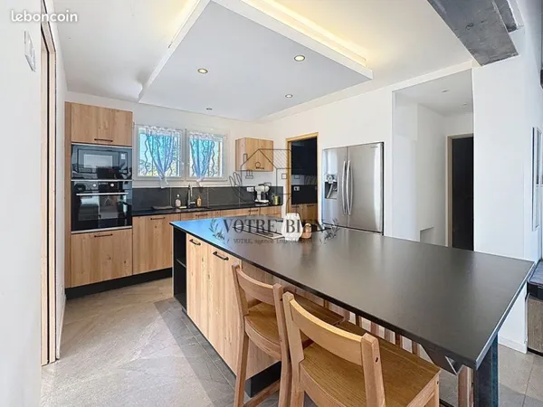 Maison 4 pièces 109 m²