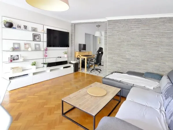 Appartement 5 pièces 107 m²