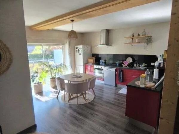 F3 spacieux de 120 m² à Vaudrey