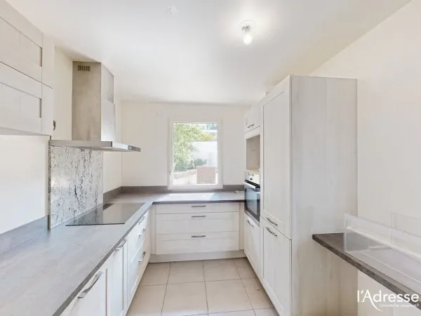 MAISON LOUVECIENNES - 5 pièce(s) - 116.24 m2