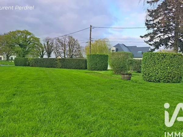 Terrain 589 m²