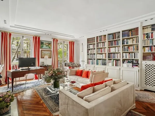 Appartement 6 pièces 148 m²