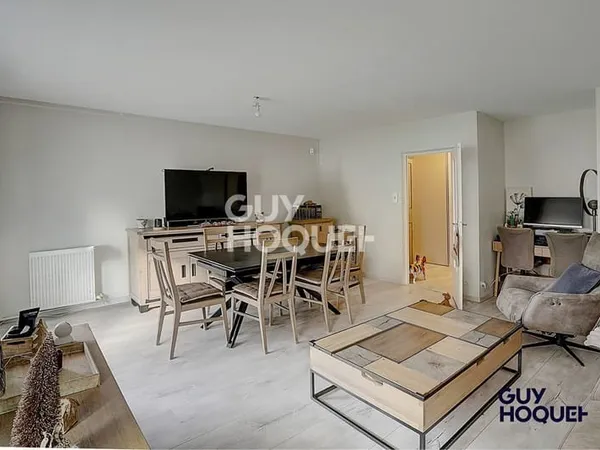 À vendre : Appartement 3 pièces à Villeurbanne, quartier Tolstoï Garage et cave avec ravalement de f