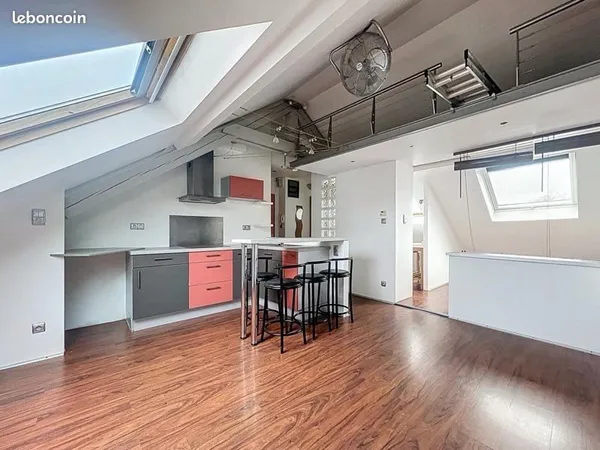 Appartement T2, 25 m2, 440 charges comprises