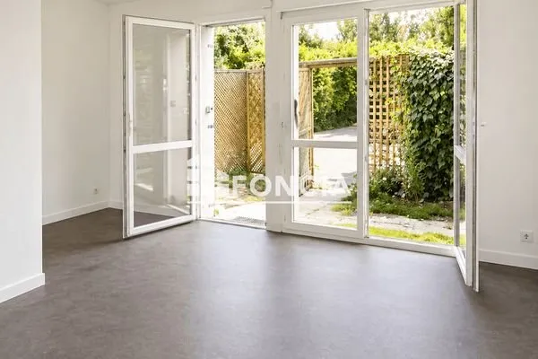 Studio 1 pièce 24 m²