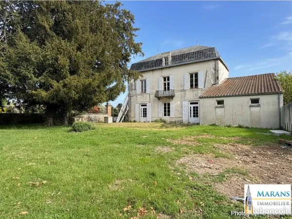 Maison 6 pièces 237 m²