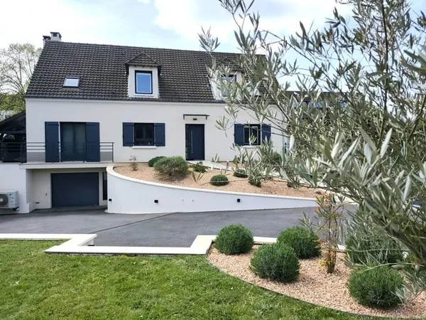 Maison 7 pièces 190 m²