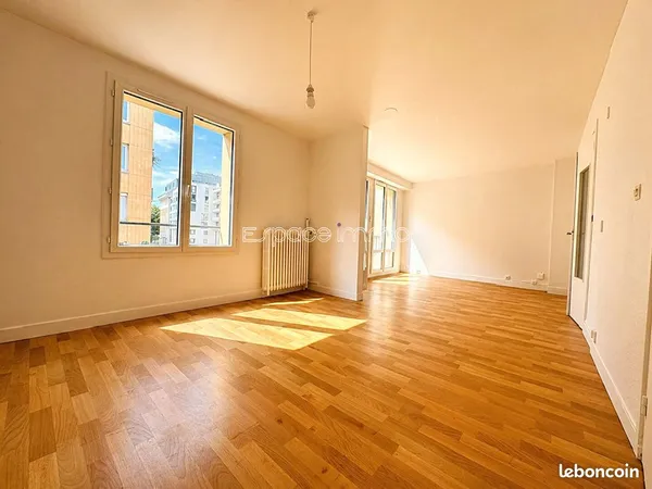 Appartement 1 pièce 40 m²