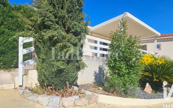 Maison 4 pièces 157 m²