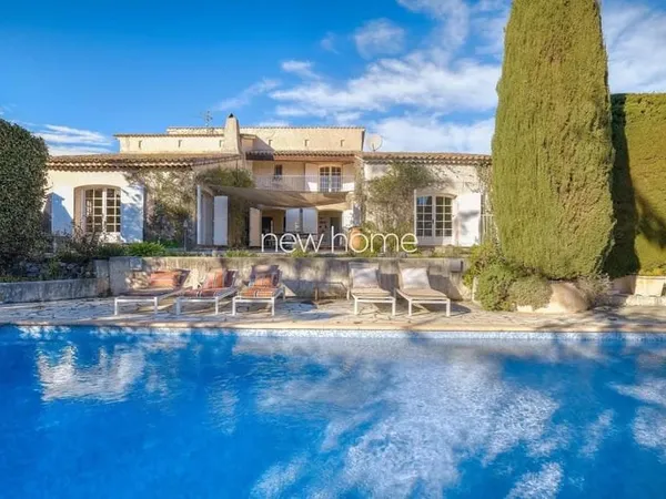 Charmante villa Provençale avec piscine chauffée