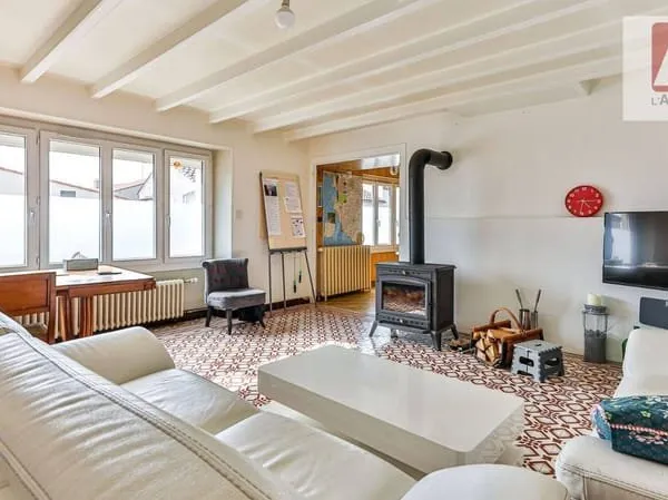 Maison 5 pièces 140 m²