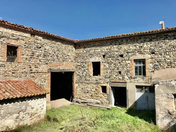 Maison 5 pièces 400 m²