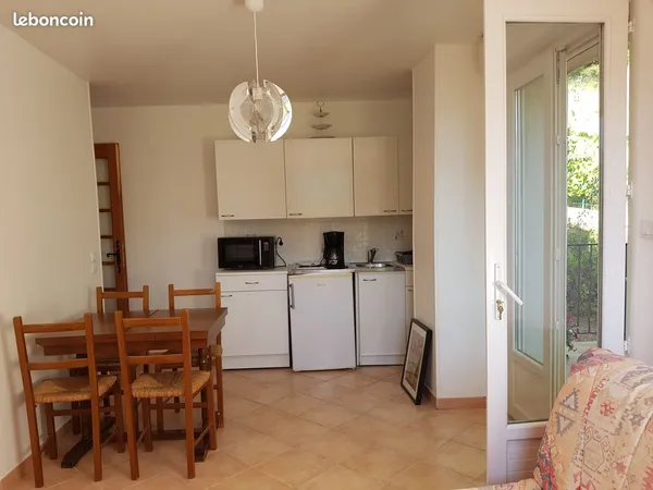 Sollies pont t2 meuble dans villa ideal etudiant