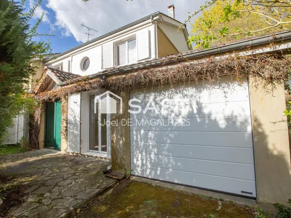 EXCLUSIVITÉ - GROS POTENTIEL - MAISON FAMILIALE AVEC JARDIN