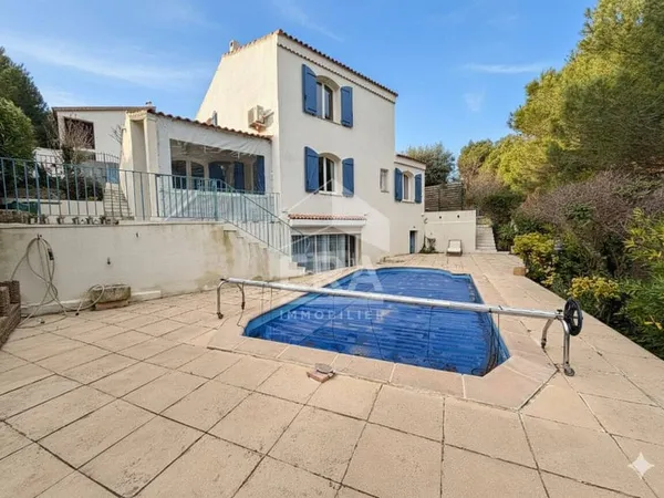 Maison 4 pièces 137 m²