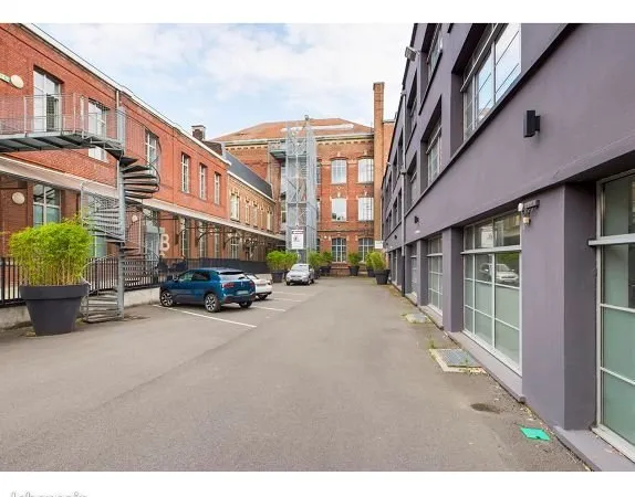 Local 947 m² ROUBAIX