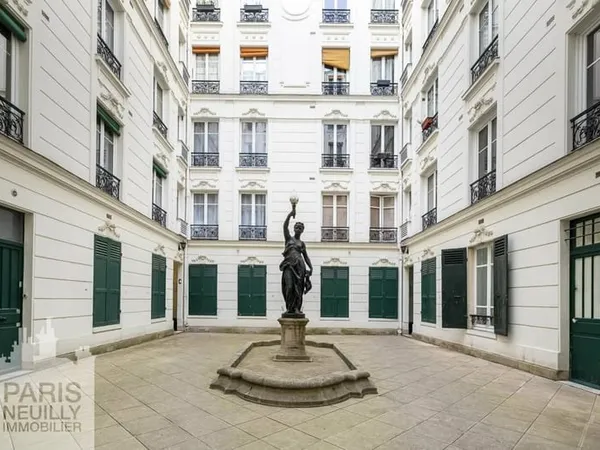PARIS 17 - PLAINE MONCEAU - RUE JOUFFROY D'ABBANS