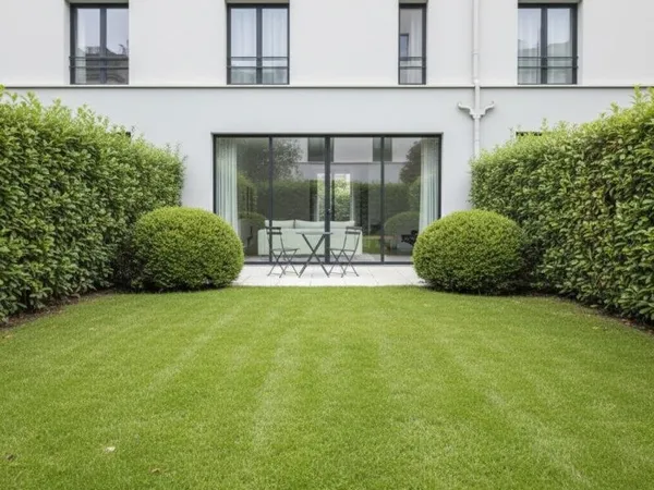 Superbe 2 PIECES avec JARDIN PRIVATIF et TERRASSE - PARKING