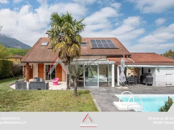 Villa 6 pièces 128 m²