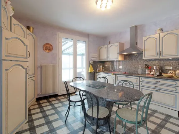 Appartement 4 pièces 100 m²