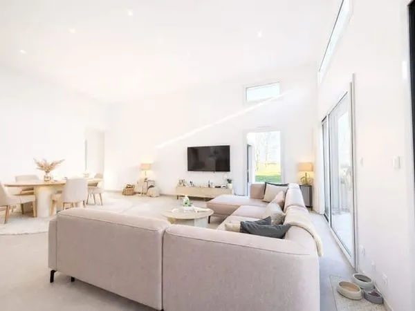 Maison 6 pièces 140 m²