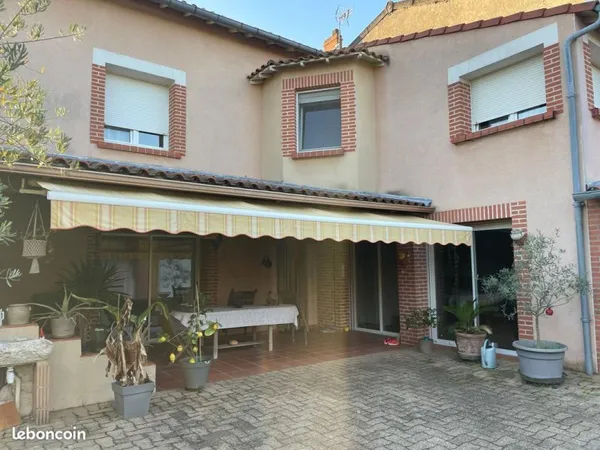 Maison albigeoise centre villle avec terrain piscinable