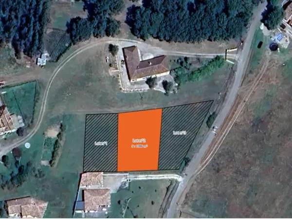 Terrain constructible en lotissement, viabilisé