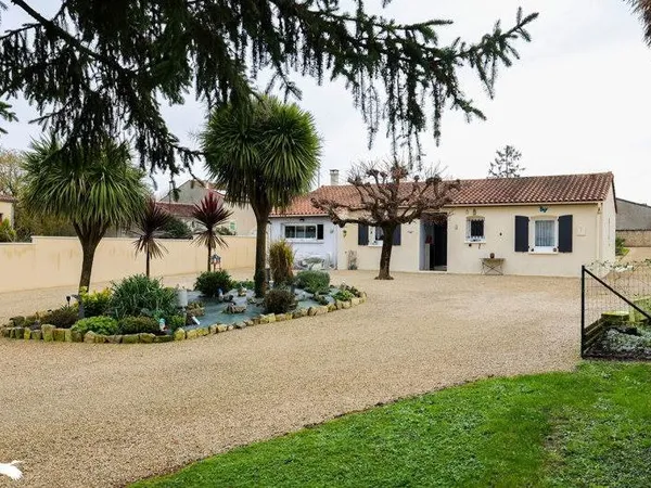 Pavillon de 5 pièces principales