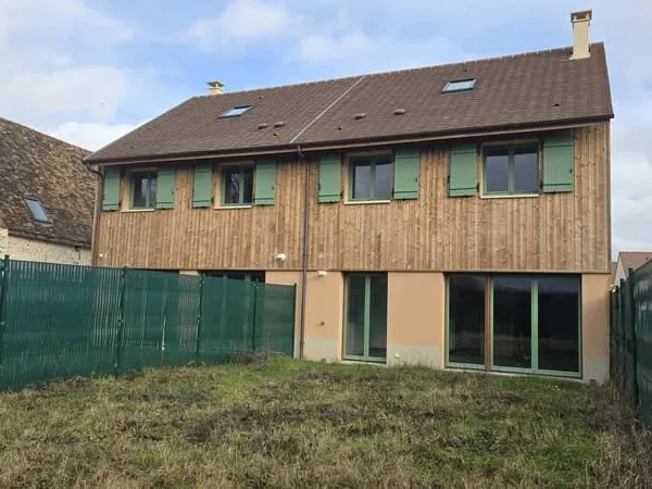MAISON NEUVE - 101M2 - 3 CHAMBRES + GRENIER - FNR