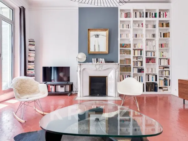 Appartement avec le charme de l'ancien quartier Préfecture