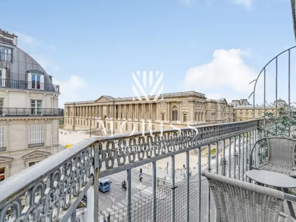Paris 1 Appartement de 2 pièces de 37 m2 + 7 m2 de balcon