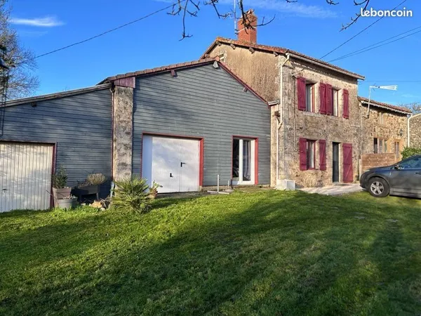 Maison en pierres apparentes